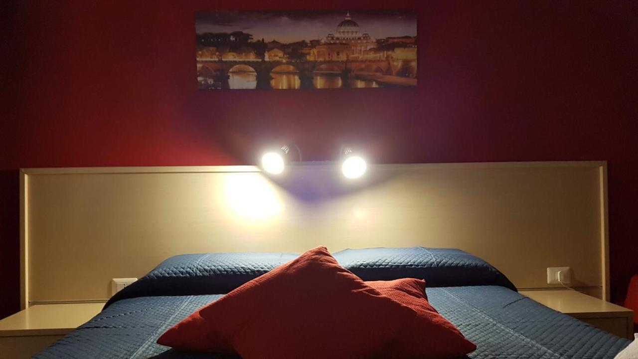 Domus Roma Hotel Kültér fotó